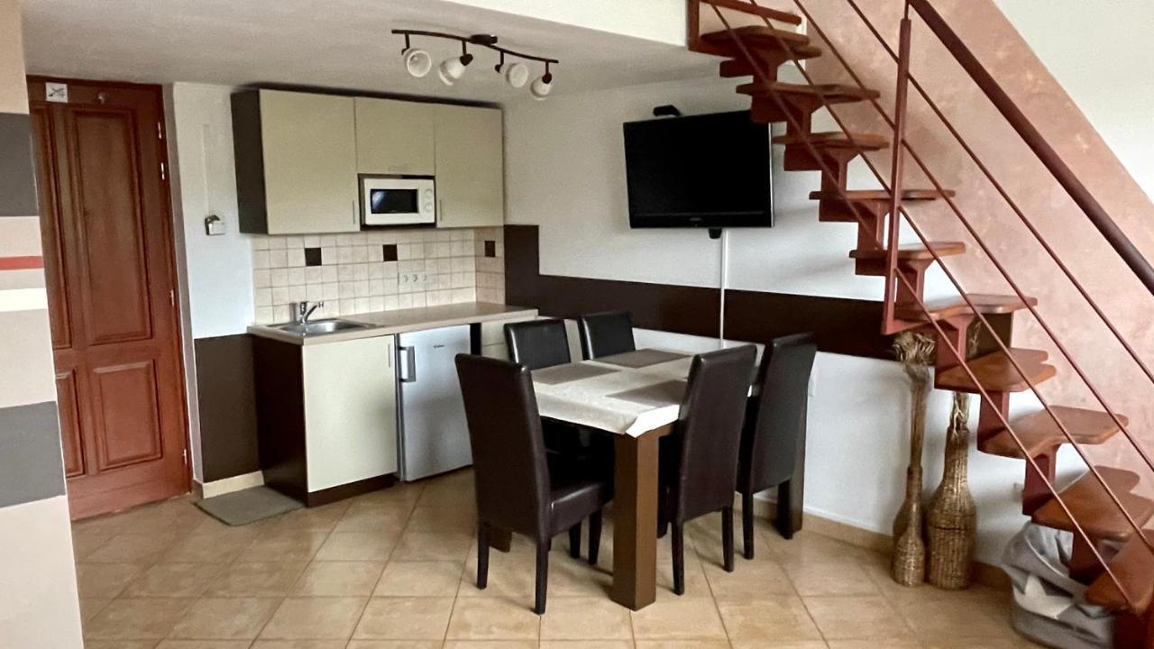 Gyula Var Panorama Apartman ภายนอก รูปภาพ